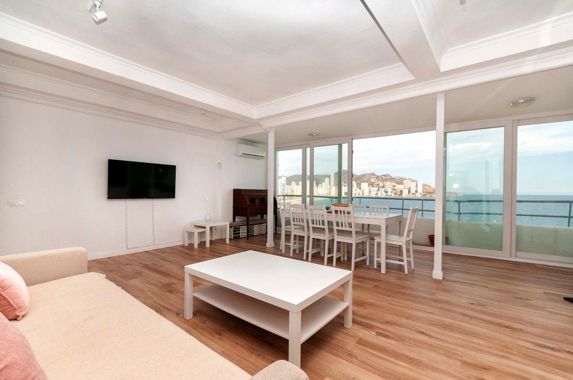 Lux Center 4c Benidorm